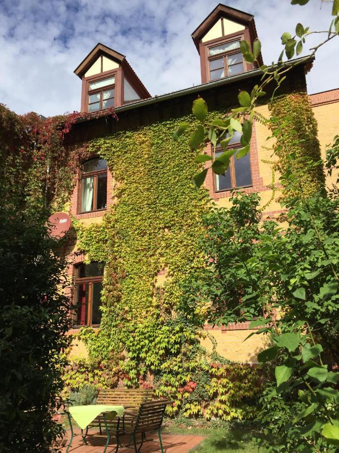 Ferienwohnung Huttenstrasse Halle Halle  Kültér fotó